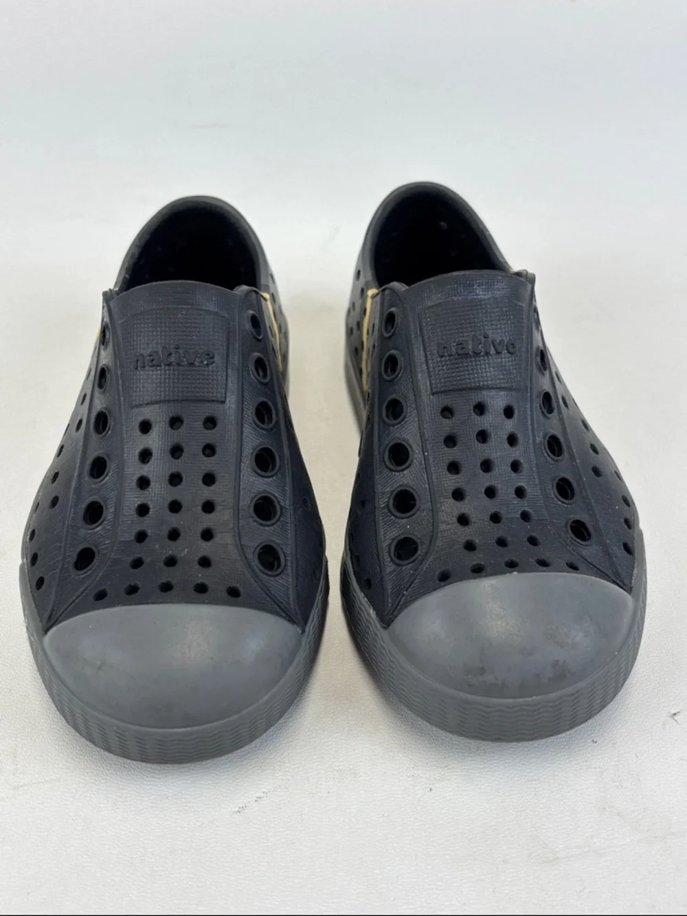 NATIVE Jefferson Block SlipOn Waterproof Sneakers Size C7